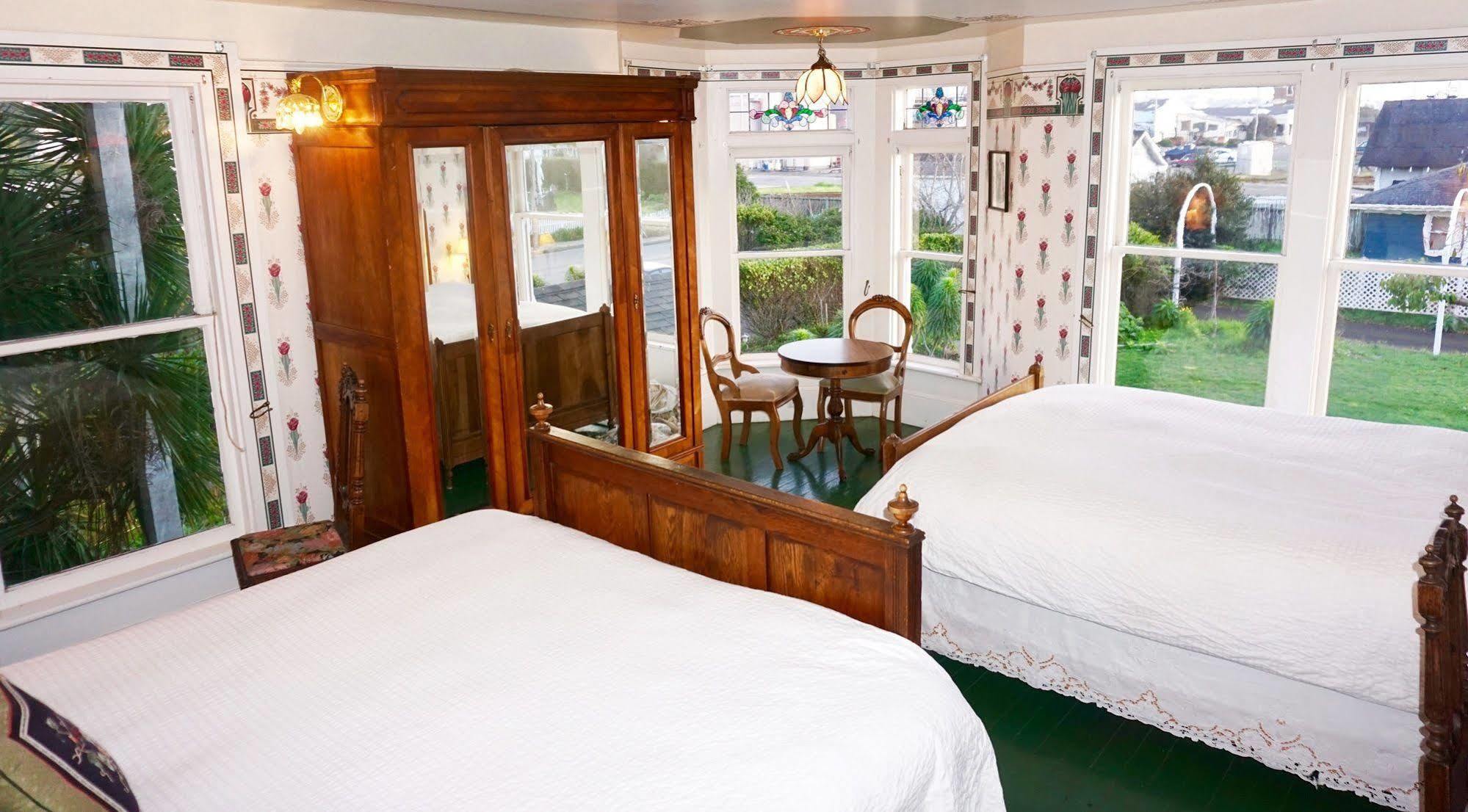 פורט בראג Weller House Inn מראה חיצוני תמונה